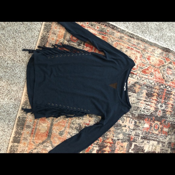 Blouses for sale! - Picture 3 of 4